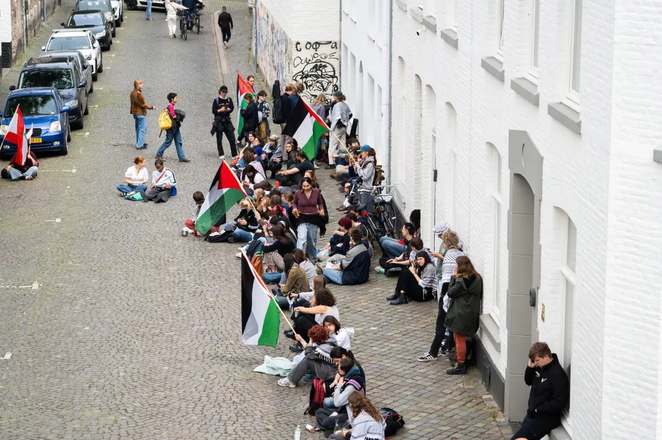 Opgepakte bezetters UM niet gevraagd naar identiteit