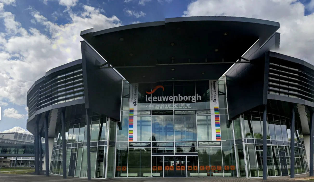 Vrouw wil niet werken in Maastricht; geen vertrekpremie