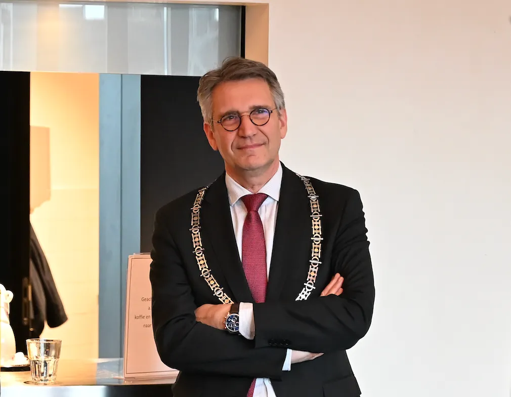Hillenaar kijkt naar verbod samenscholing Malberg