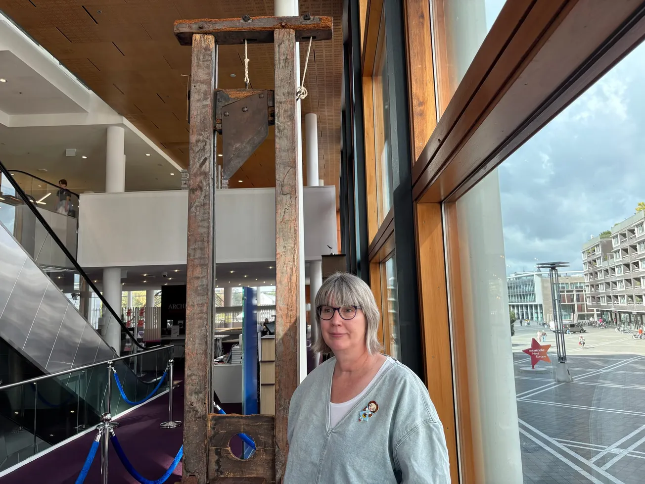 Fransen pikten mosasaurus, brachten guillotine