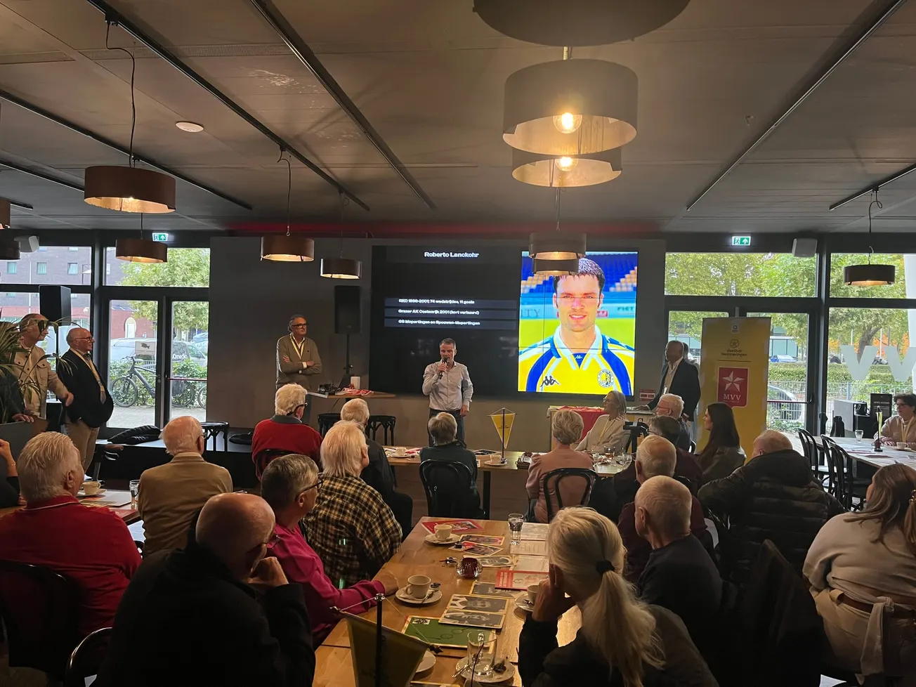 Eerste Voetbal Herinneringen MVV groot succes