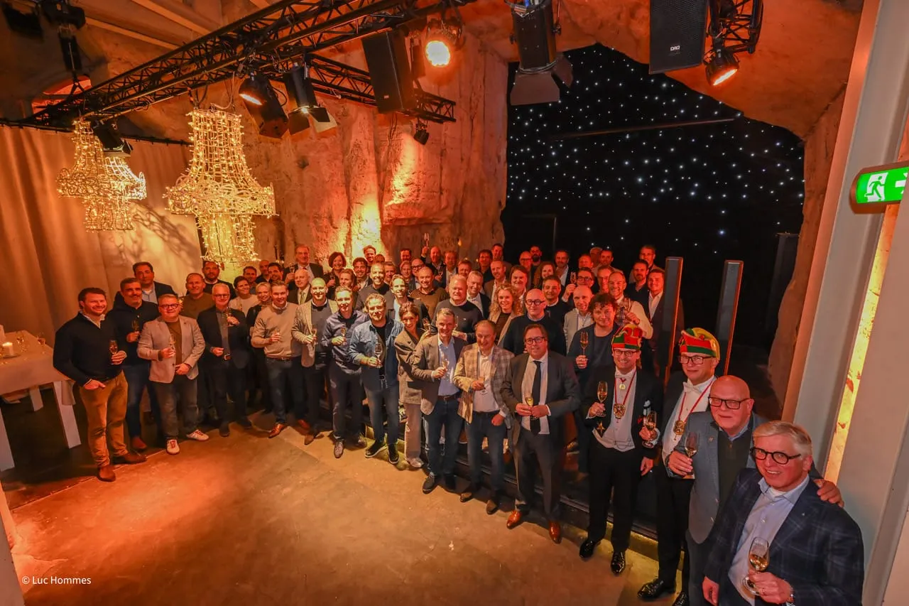 Stadsprinsen reikten 35.000 medailles uit dankzij Sosjeteit