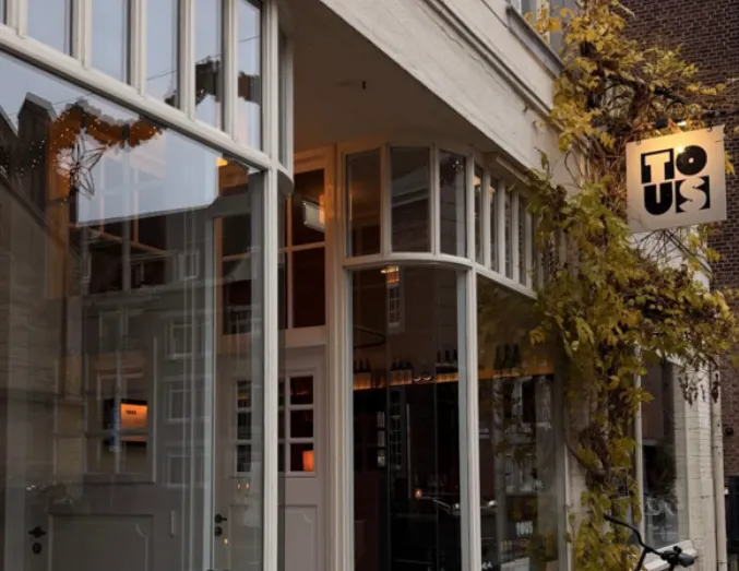 Horecanieuws: M'ART, Oesterbar en Tous