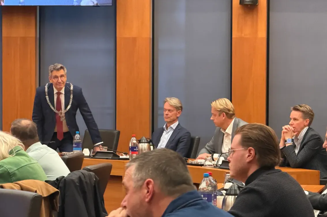 Hoffmann Bedrijfsrecherche gaat raadsleden horen