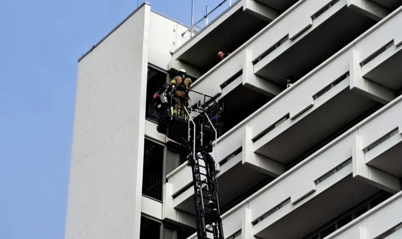 Brand op negende verdieping flat Palatijnhof