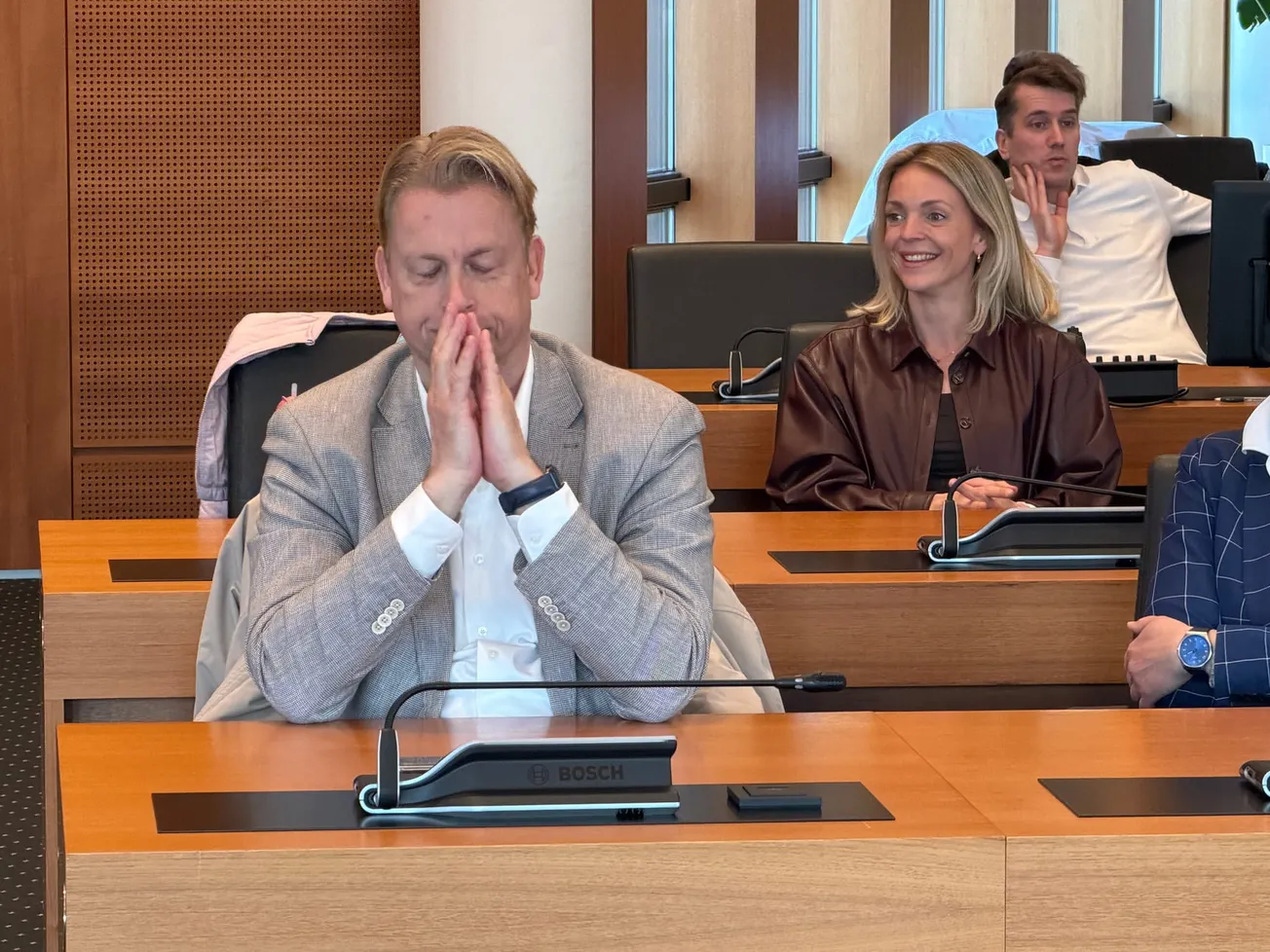 Johan Pas met dikke voorkeur in raad: "Geen nagels meer"