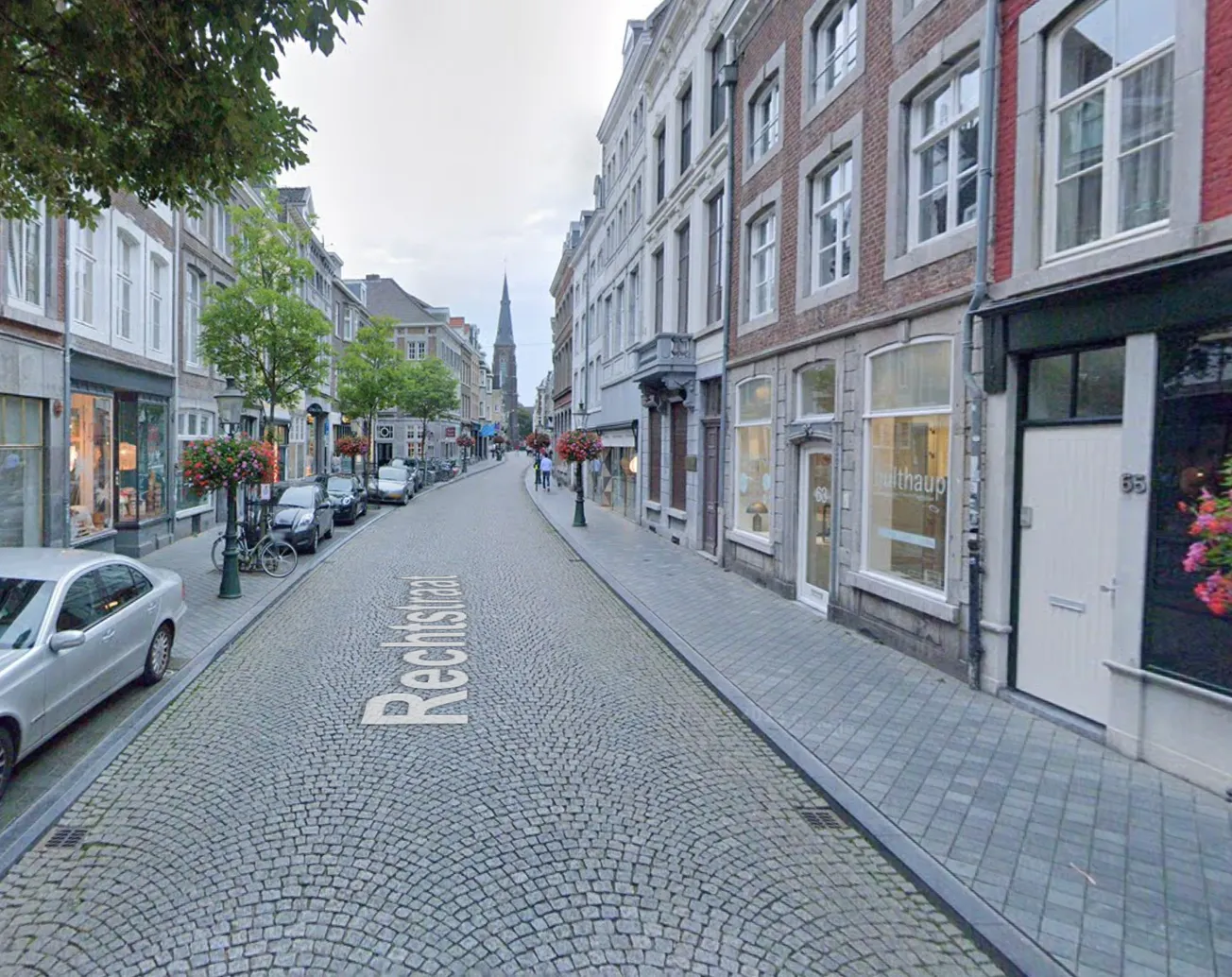 Rechtstraat in verdomhoekje