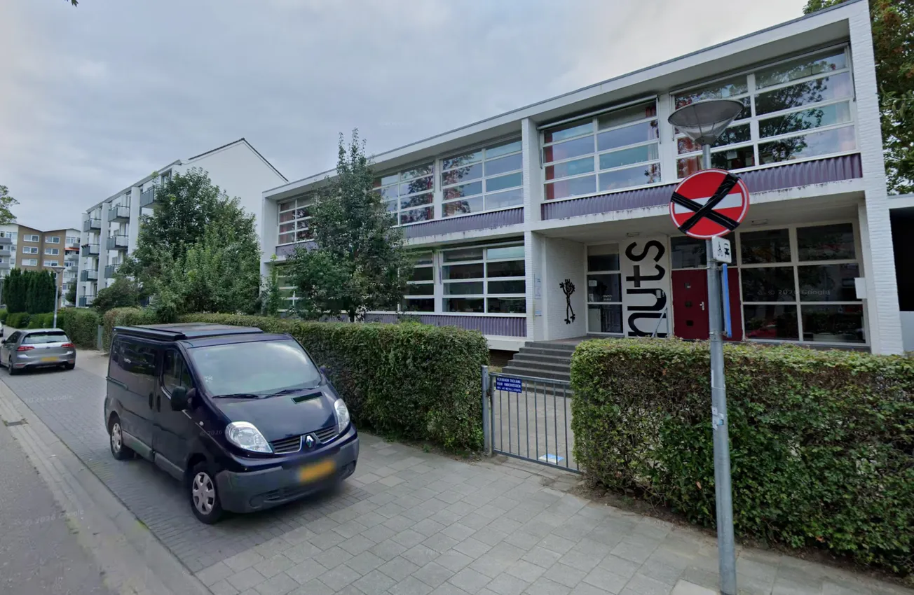 Scharn wil uitstel besluit komst NOVO-college naar Nutsschool