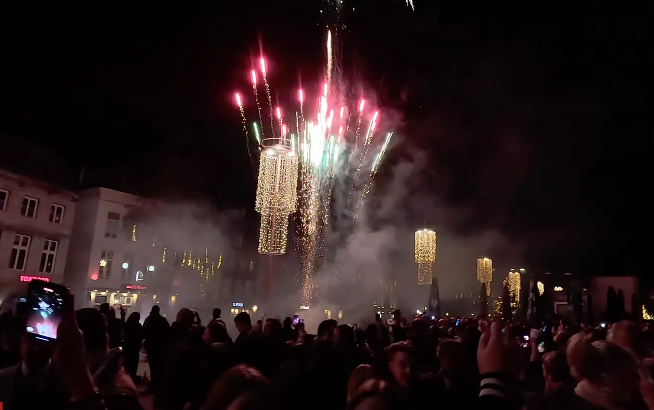 Eindejaar: vuurwerk thuis, sluiting woning