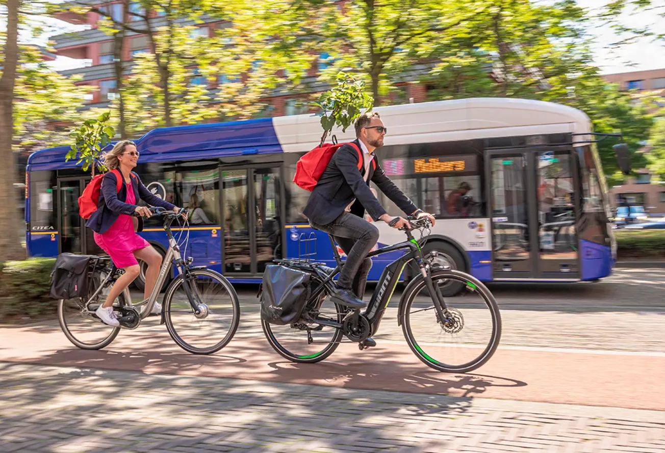 Gratis deelfietsen en pendelbusjes Randwyck