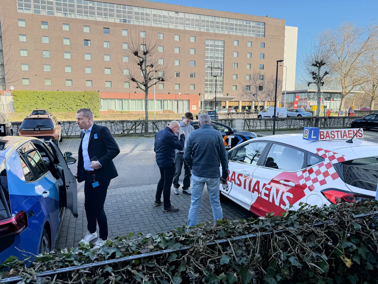 Lobby in Den Haag tegen besluit CBR