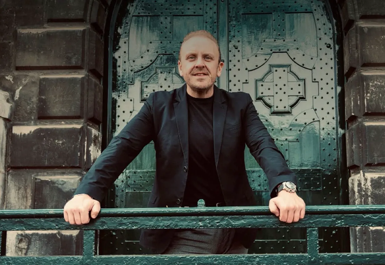 Danny Keppels geniet van 2500 events per jaar