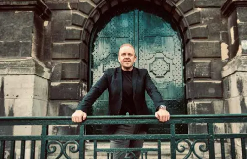 Danny Keppels geniet van 2500 events per jaar