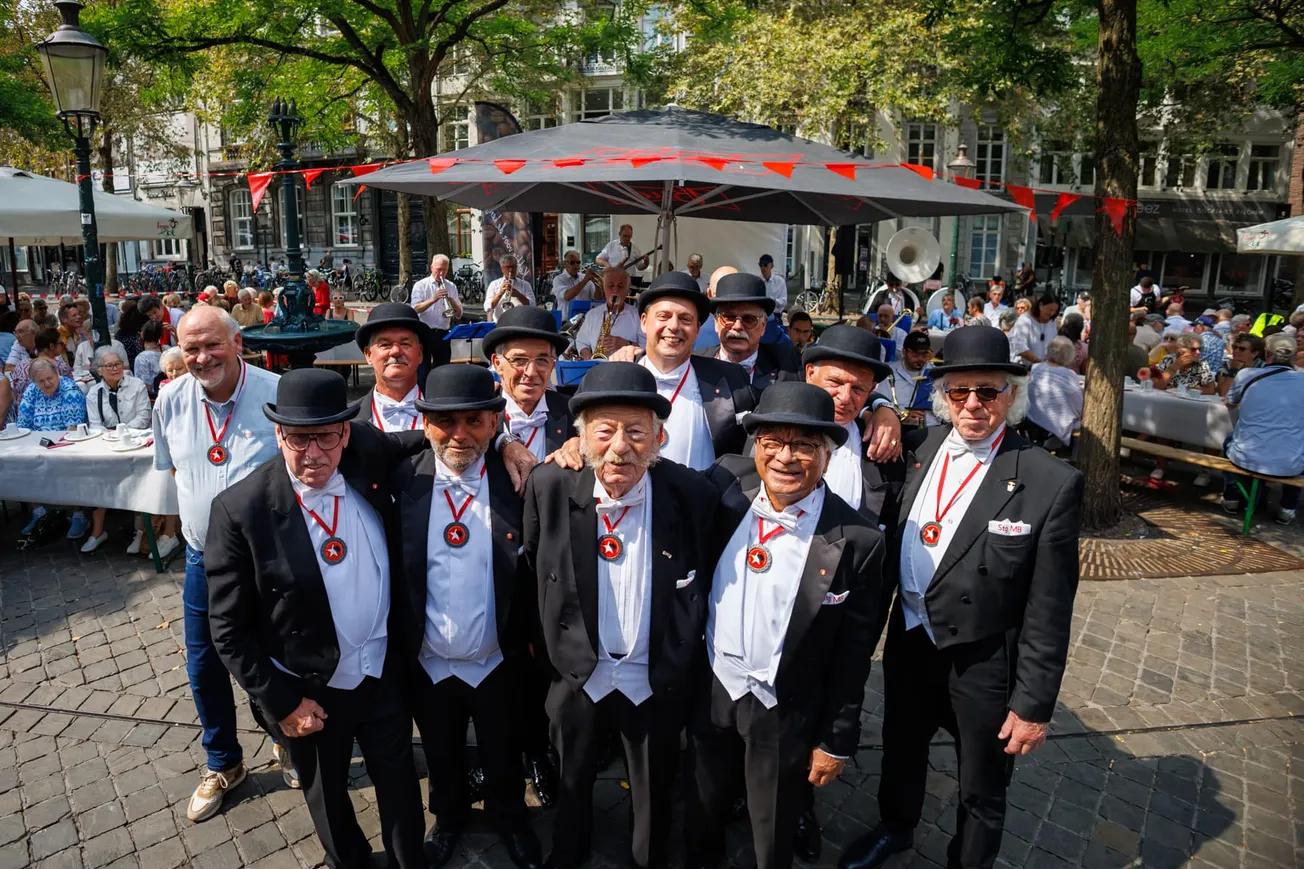 Mestreechter Bolhuudsjes bieden brunch aan