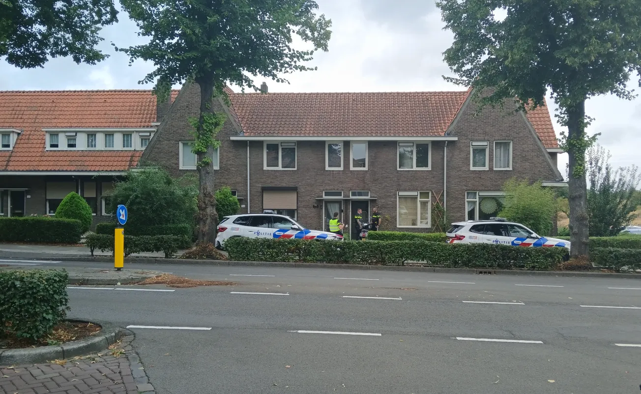 Politie onderzoekt lijkvinding in Statensingel