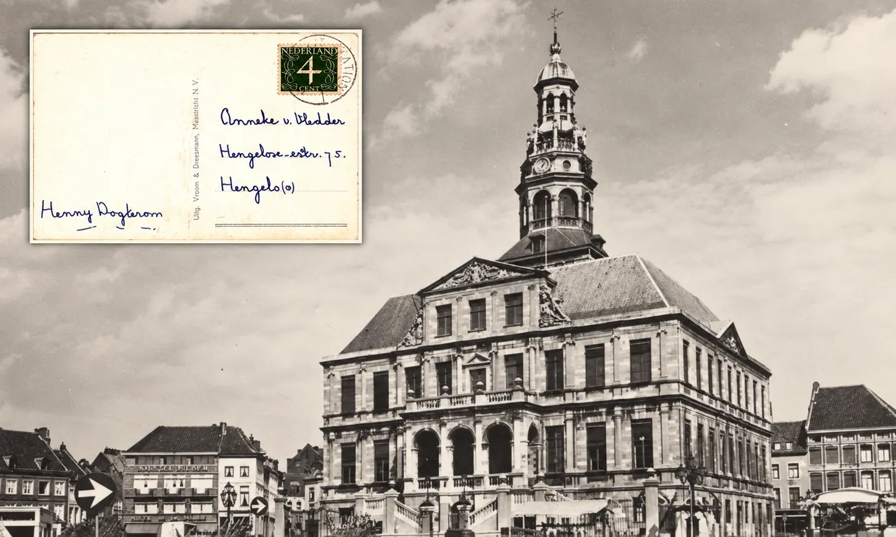 Ironie van witte kozijnen: die van stadhuis waren ook ooit donker