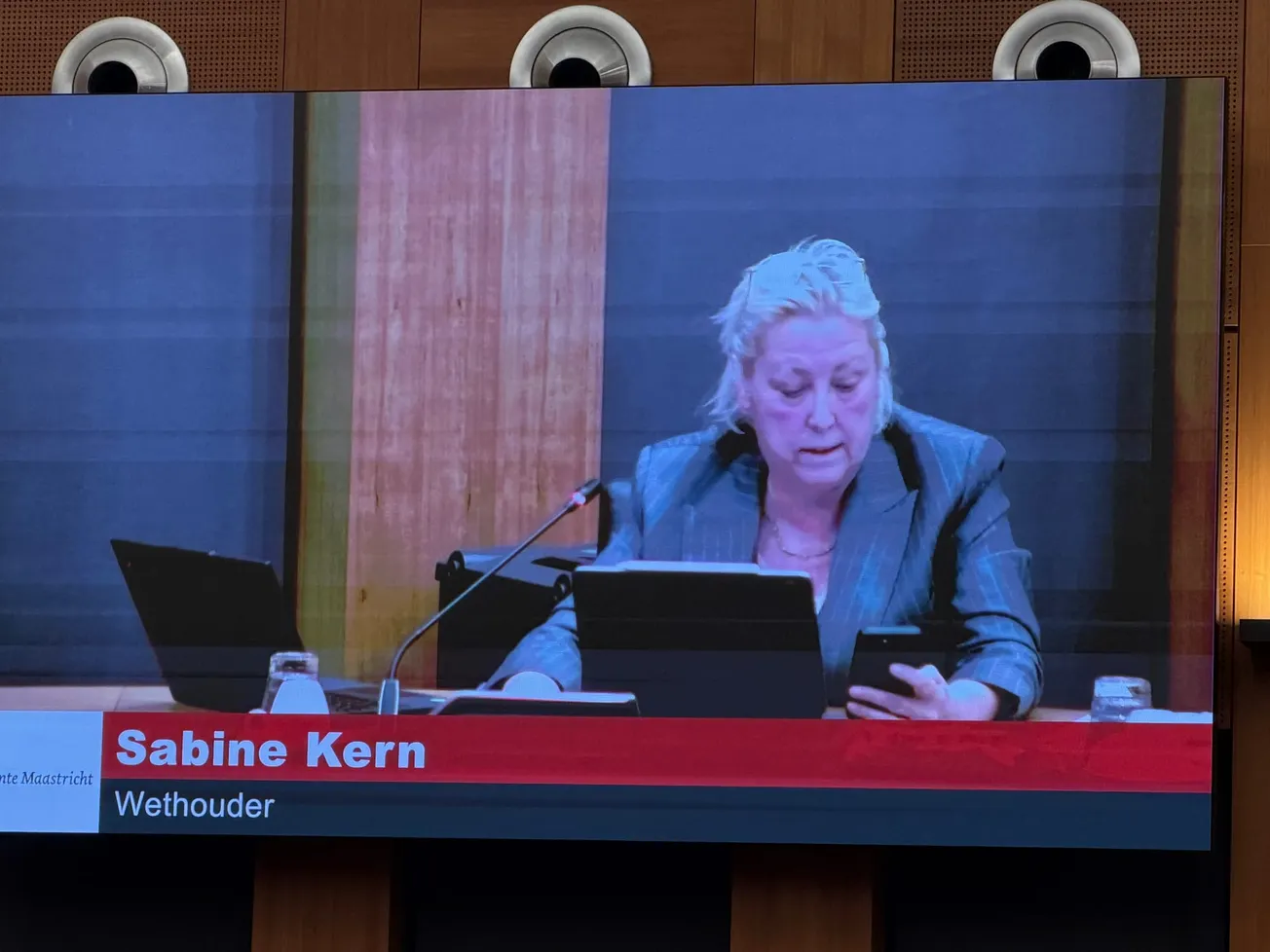FVD wil dat komst nieuw AZC eerst langs raad gaat
