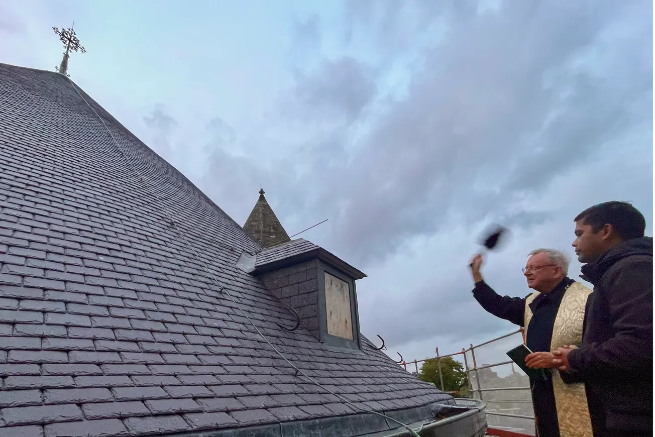 Dak OLV was al 'touched by the hand of God', nu eerste fase ingezegend