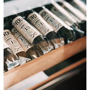 Smokin' Good Deals: Find the Best Cigar Humidor!