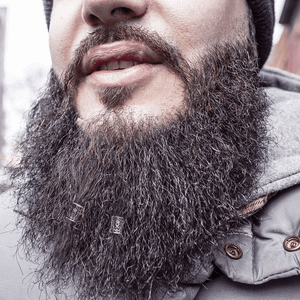 Beard Beads Bonanza: Top 5 Must-Have Accessories!