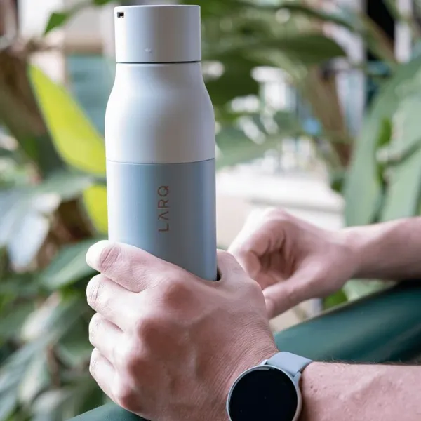 Keep It Squeaky Clean - Best Self Cleaning Water Bottles!