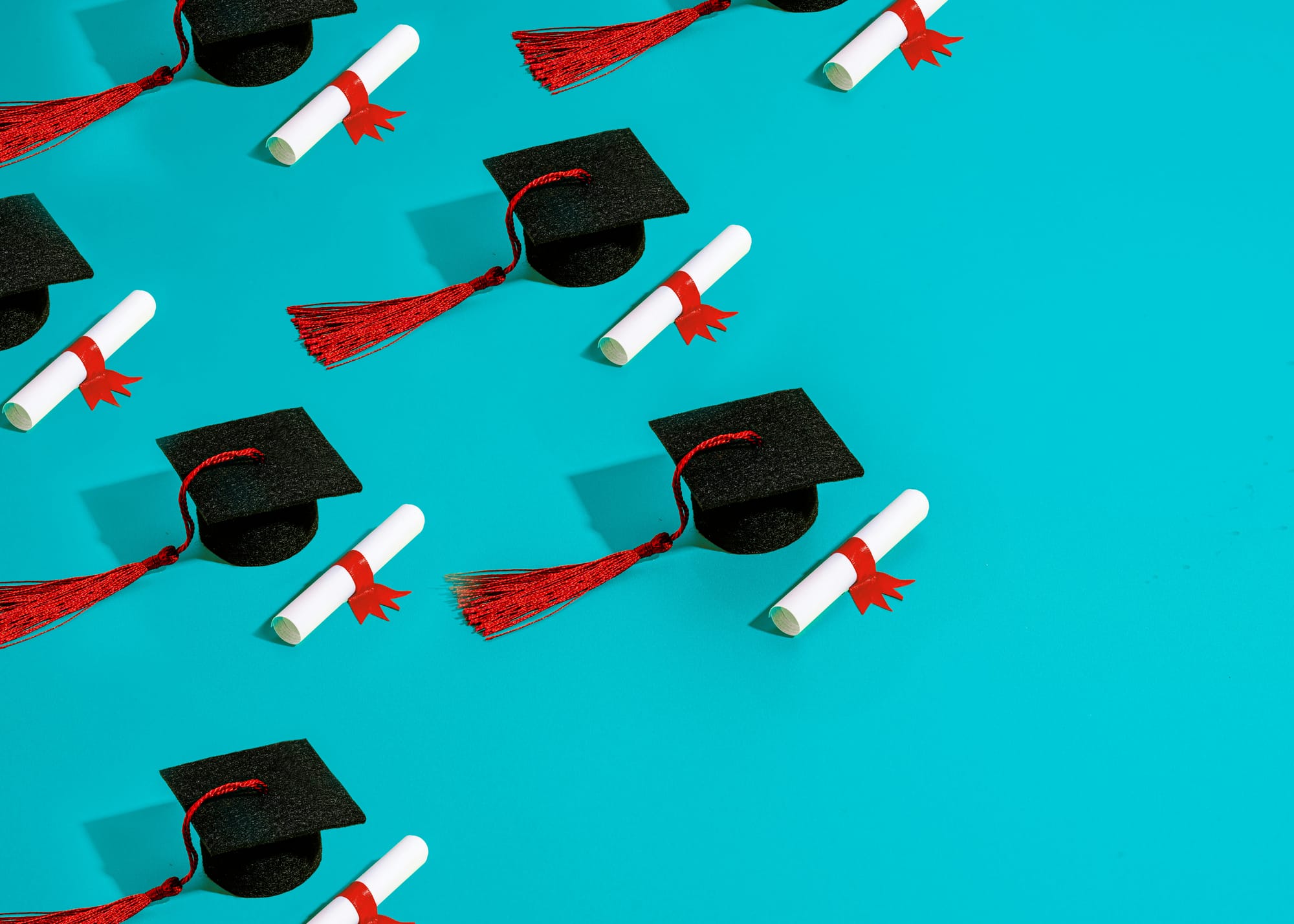 Top Companies Are Chasing Elite College Grads Again