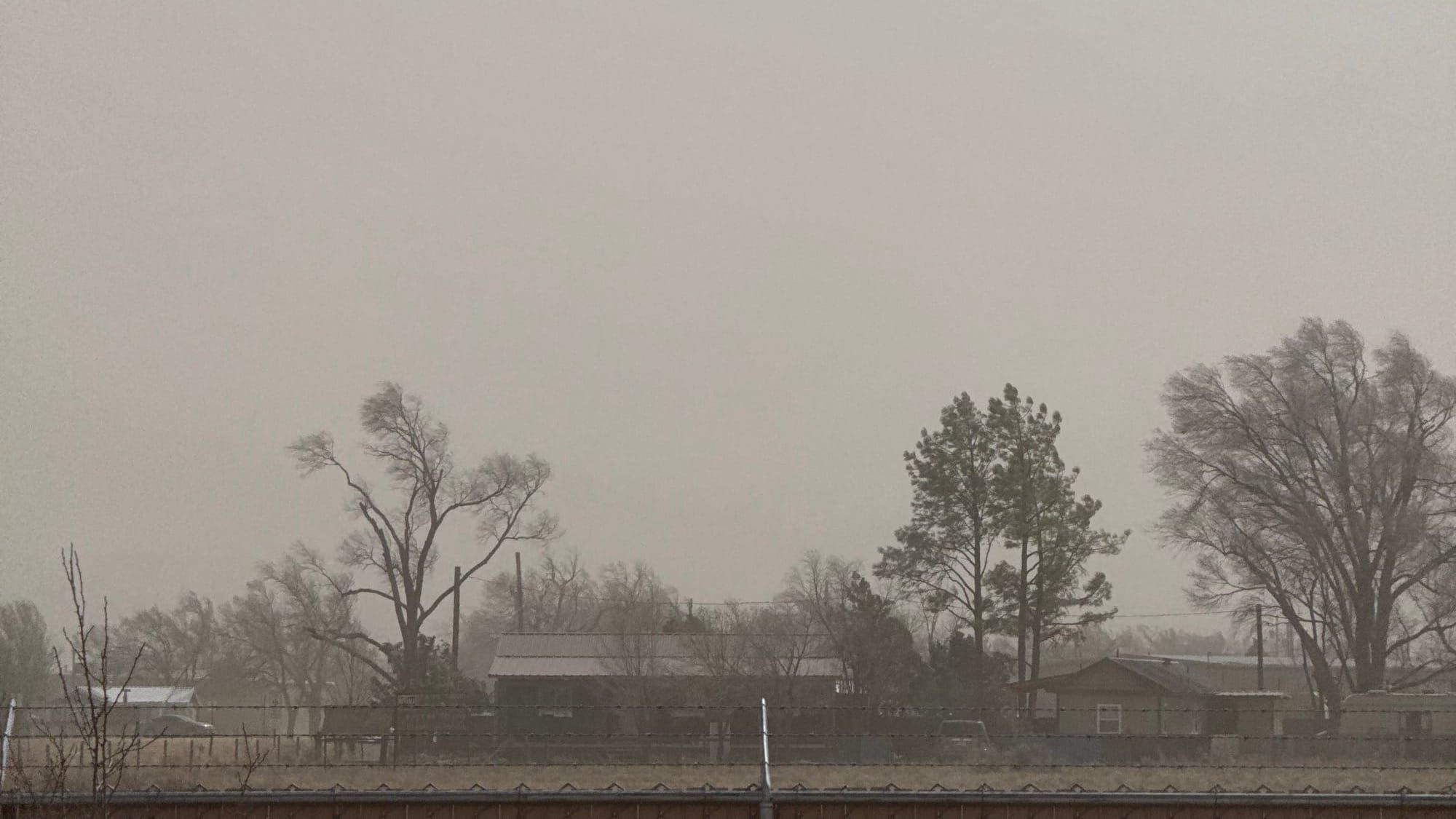 "Ox Fire" Breaks Out in Manzano Mountains During Dust Storms