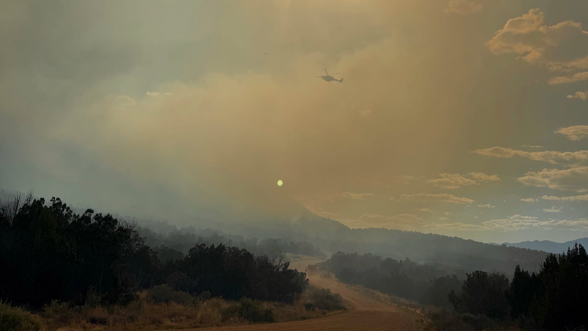 Evacuation Closure Limits Access to Deer Canyon Fire Area, Residents and Press Report Confusion at the Line
