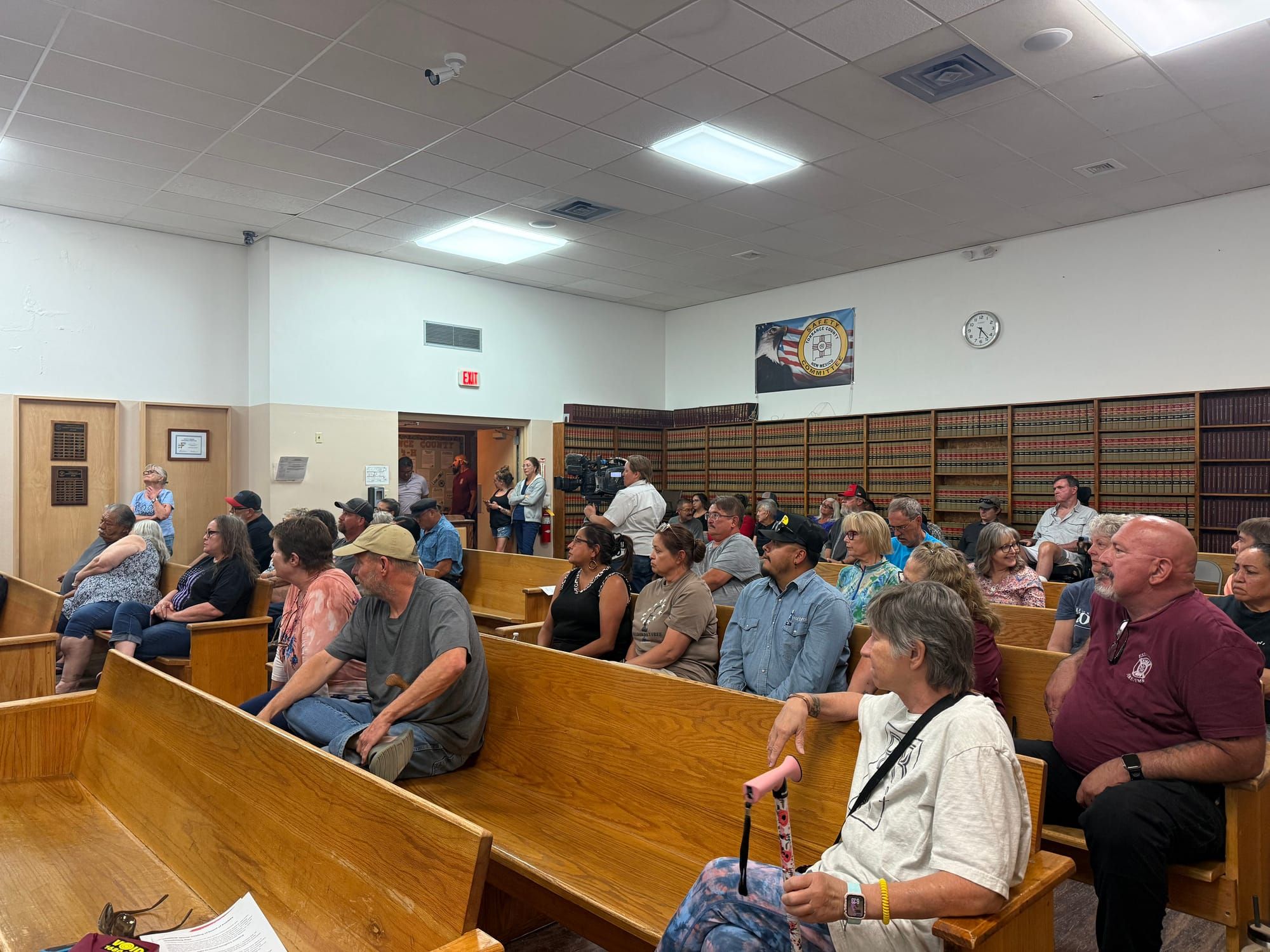 Estancia trustees issued no-confidence vote against mayor, tabled budget items, and imposed fireworks restrictions