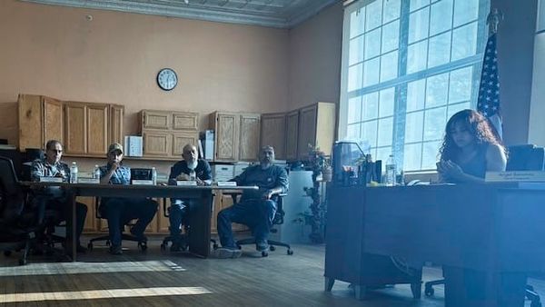 Encino Village Council addresses water access, cemetery ownership, and equipment purchases in April meeting