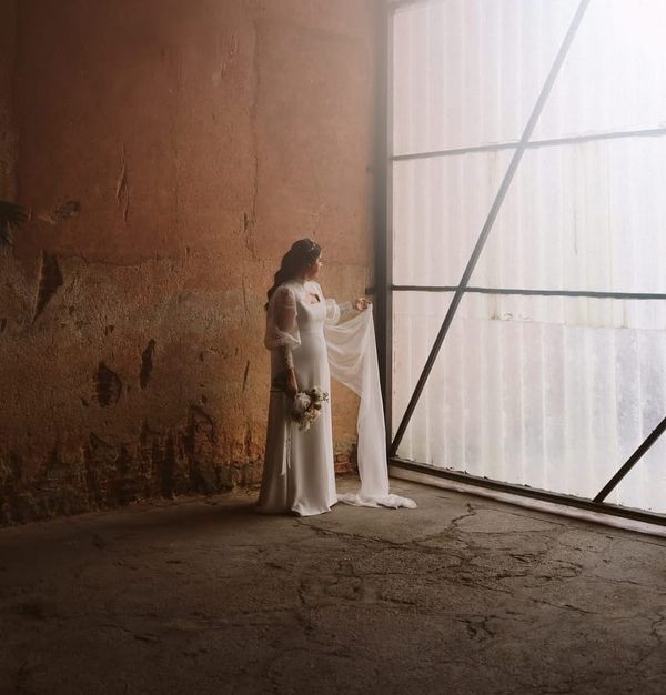 Cómo diseñar un vestido de novia único sin perder la cabeza (ni el bolsillo)