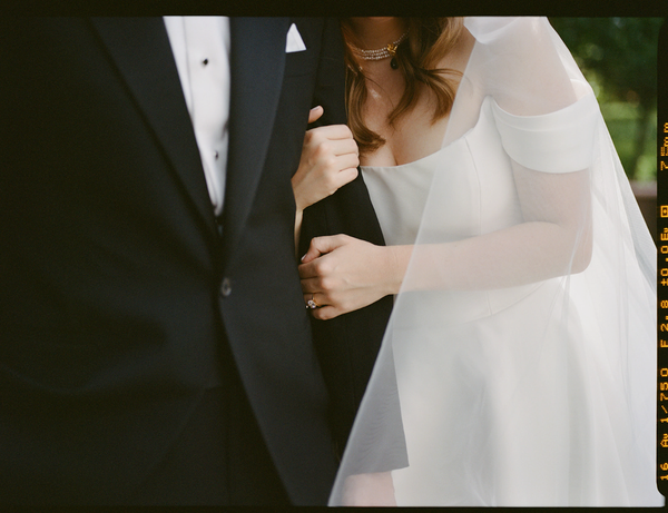 El renacer del carrete en el mundo de las bodas