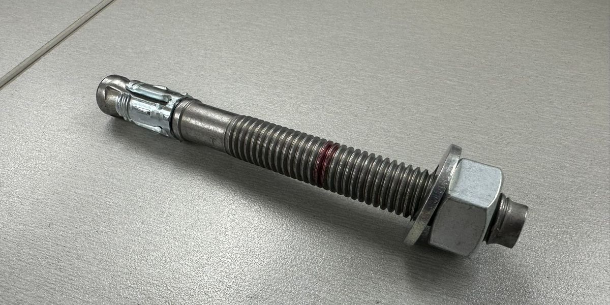 Hilti HST4 vs HST3 Anchor Bolts: Complete Technical Comparison Guide