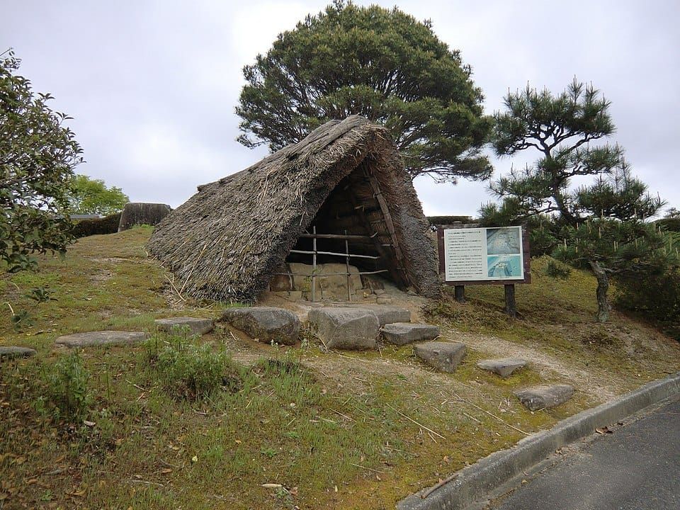 Why Japanese Swordsmiths Folded Steel So Many Times – Engineering & Metallurgy Explained