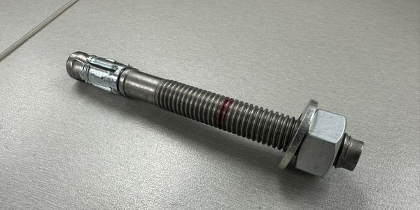 Hilti HST4 vs HST3 Anchor Bolts: Complete Technical Comparison Guide