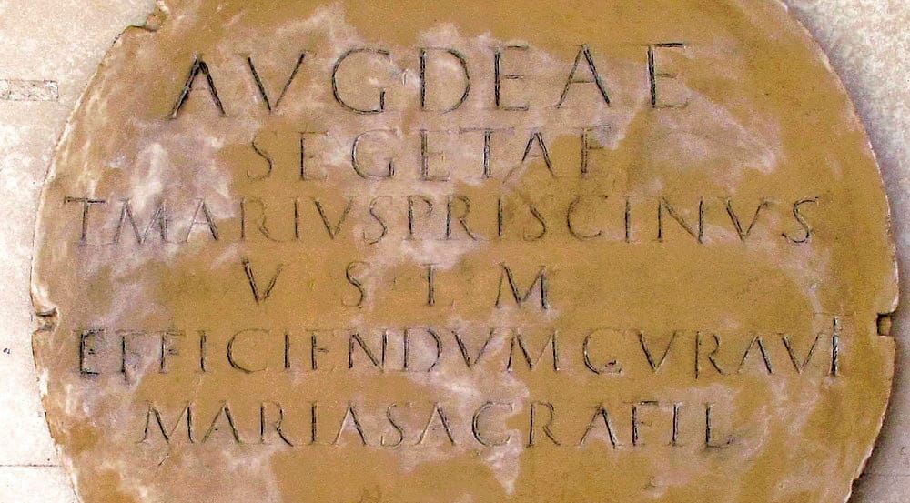 Divinités d'ici (France, Suisse, Belgique) — Dea Segeta, déesse de la Loire (Loiret & Loire)