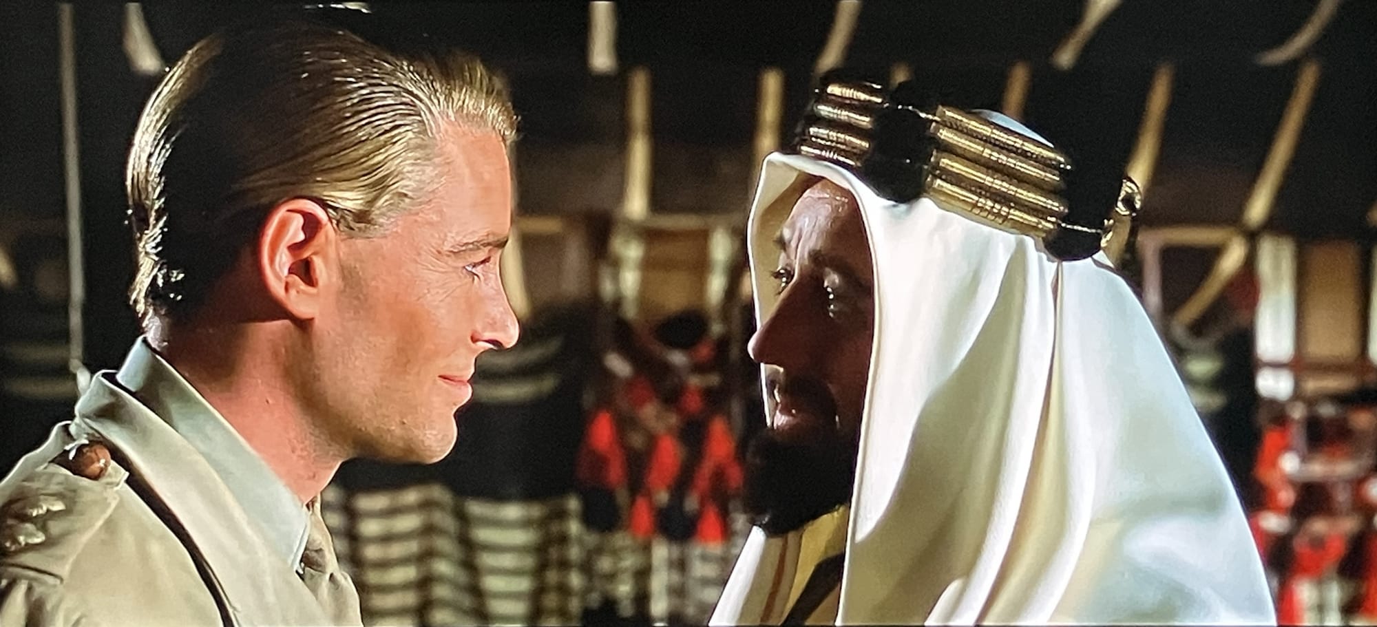 Peter O'Toole and Alec Guinness in a screenshot from Lawrence of Arabia