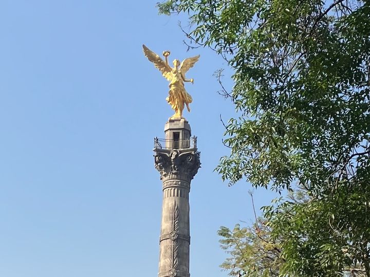 in which we encounter angels