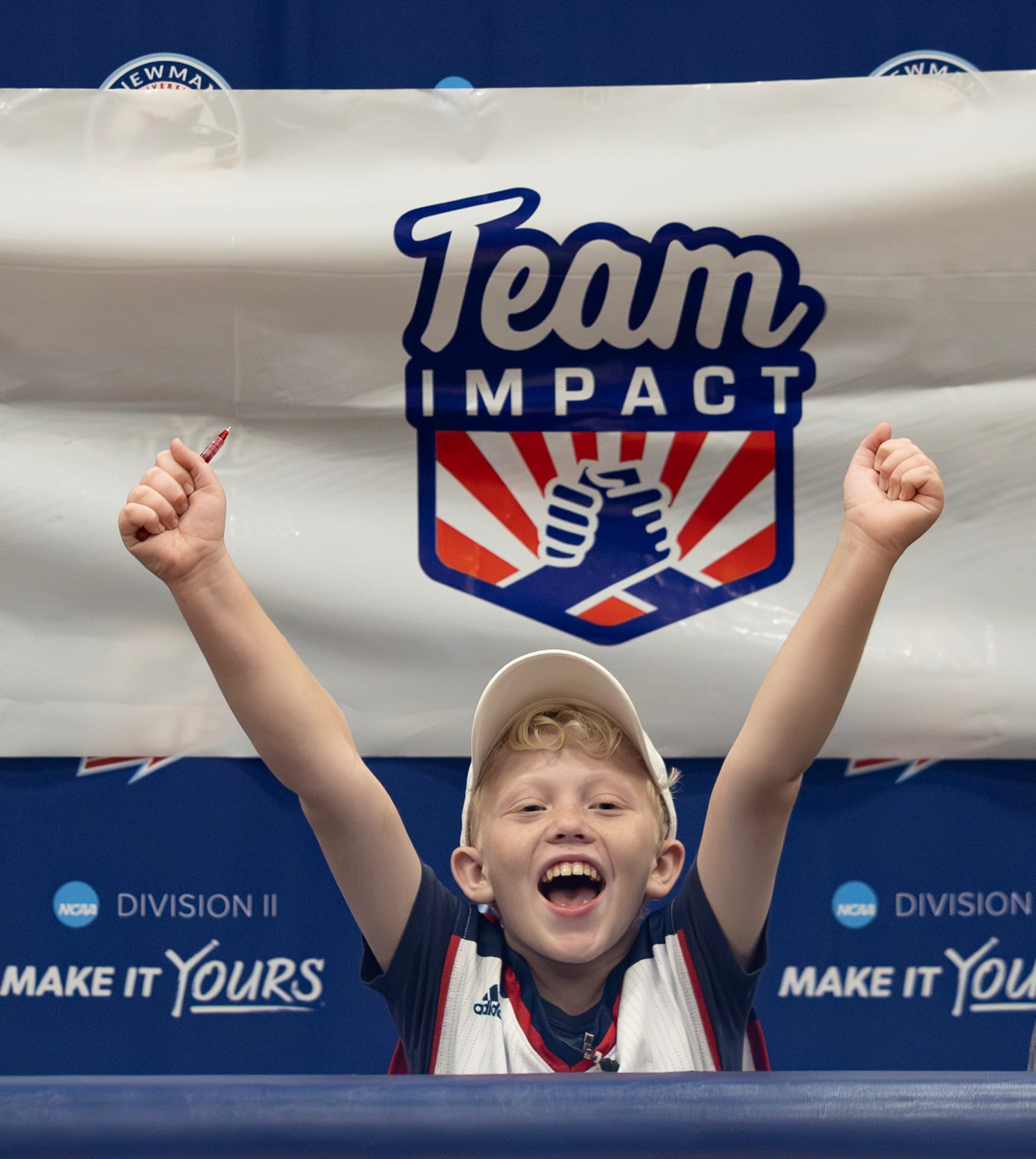 Men’s basketball gets new ‘teammate’