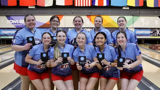 Women bowlers fall short at tournament but finish strong