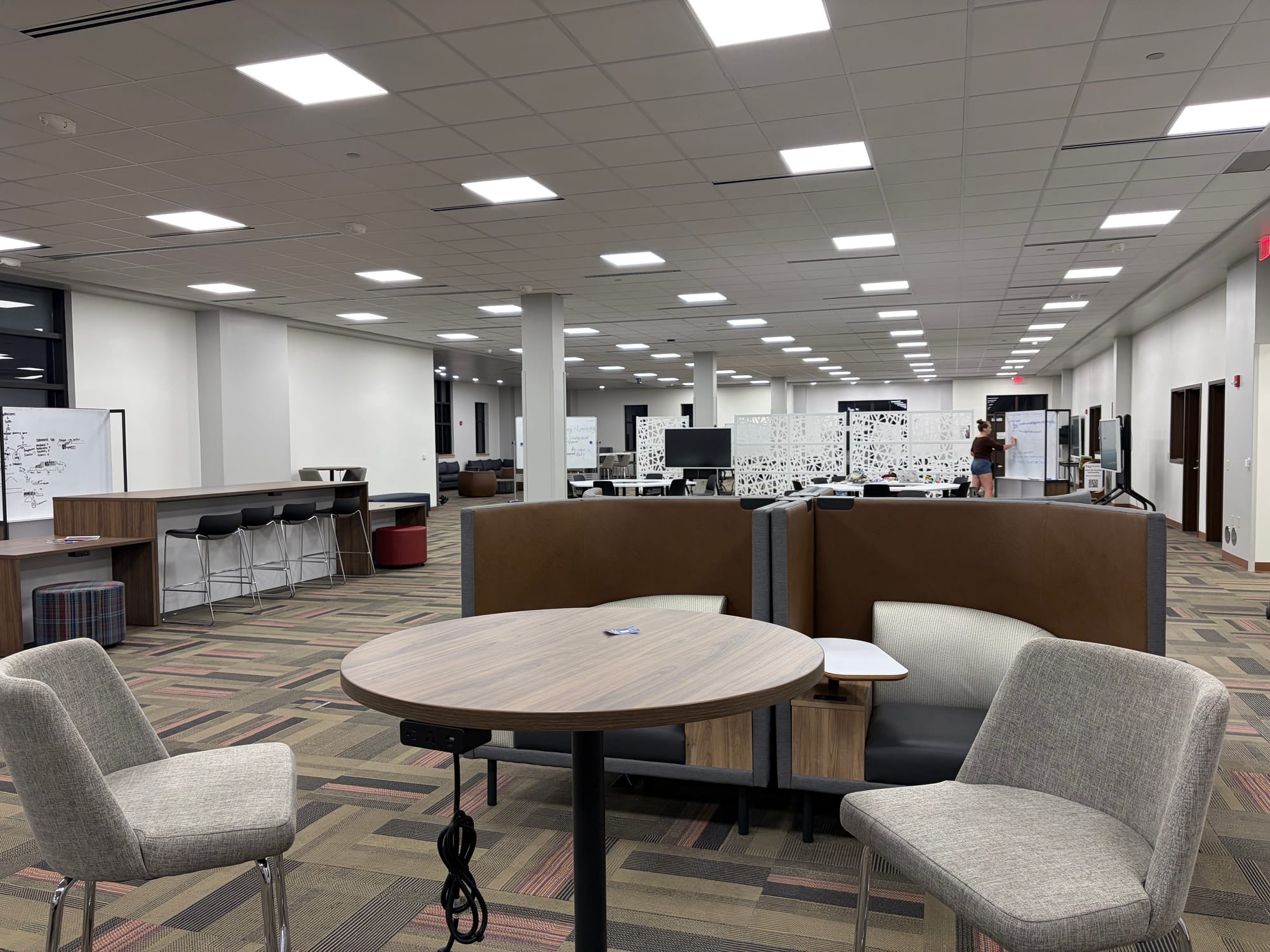 Dugan library hires staff, reinstates full operating hours