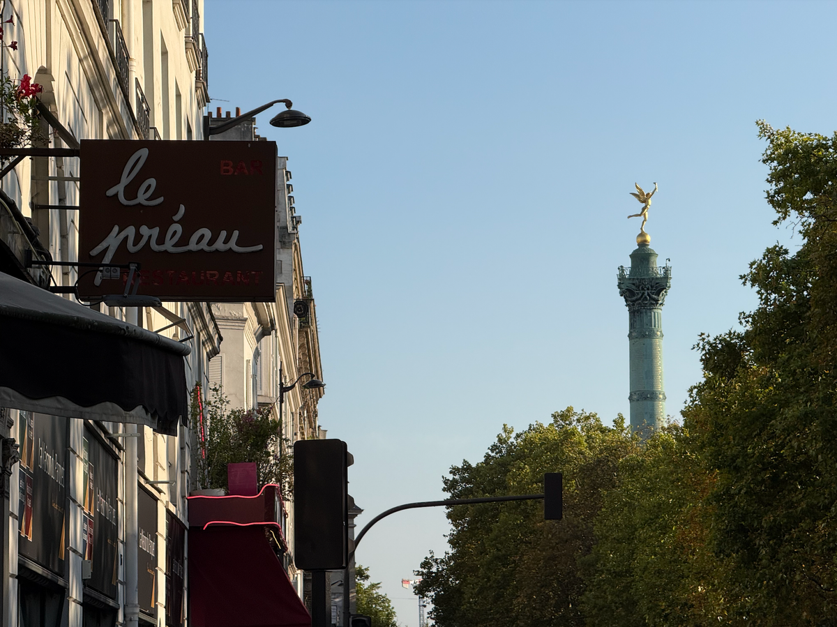 Crumbs at the Slophouse