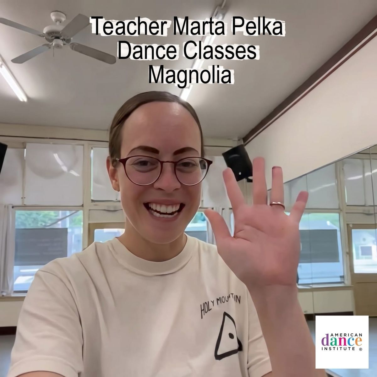 What Seattle dance classes does Marta Pelka teach?