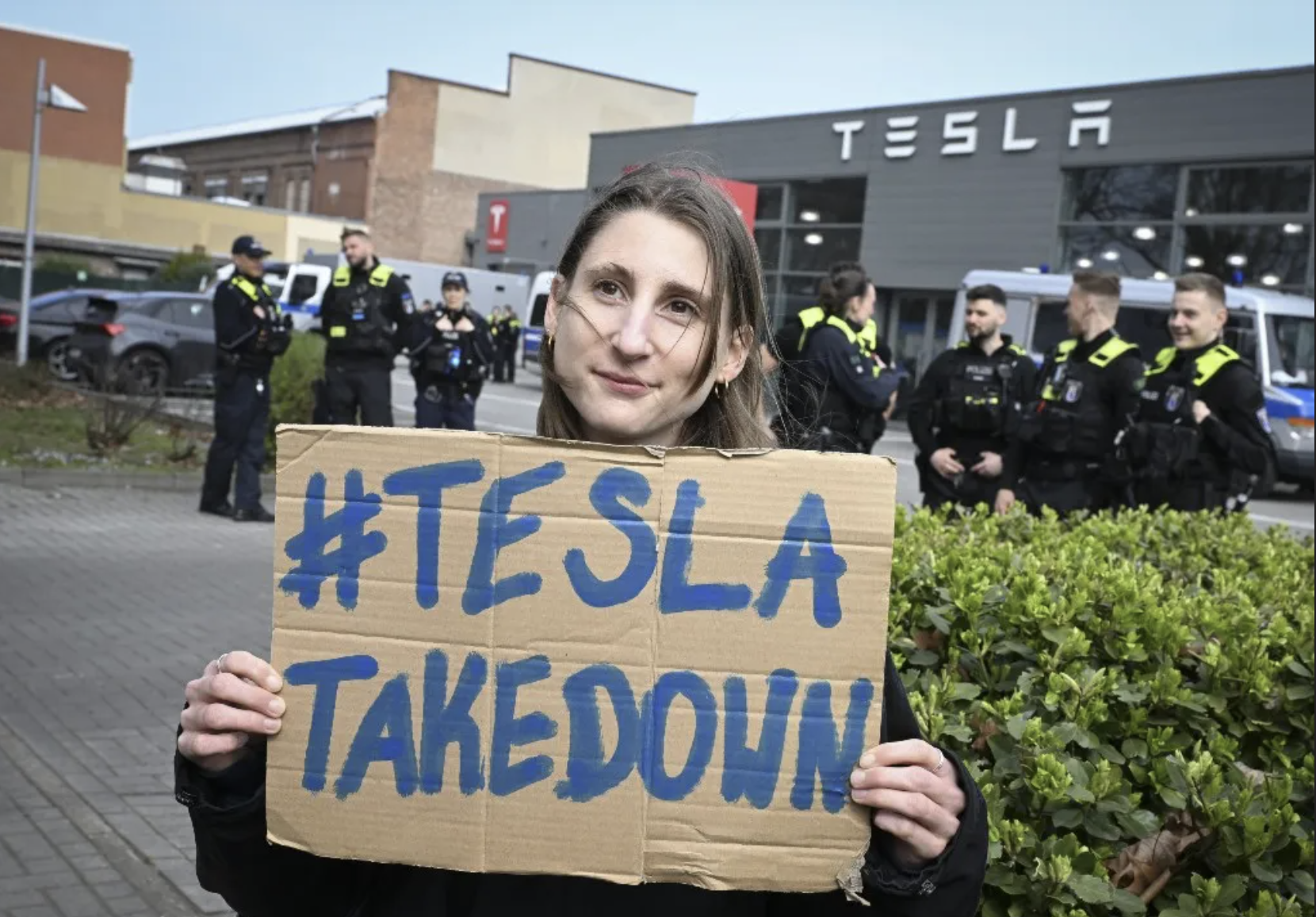 1st US Public Pension Fund Divests from Tesla - DOL Cut Child Care to Push Employees Out - Hollywood Unions Open to Trump Tariffs