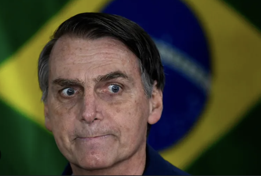 Reports: Brazilian AG to Seek Bolsonaro's Arrest - Farmworker Killed in ICE Raid - Garbage Strike Spreads Nationwide