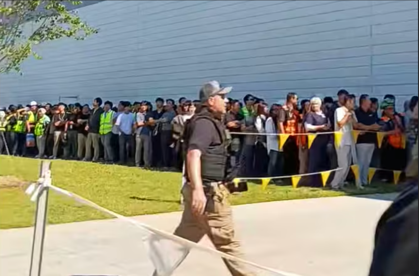 450 Detained by ICE at Hyundai Georgia Plant, Where 3 Workers Were Killed Previously