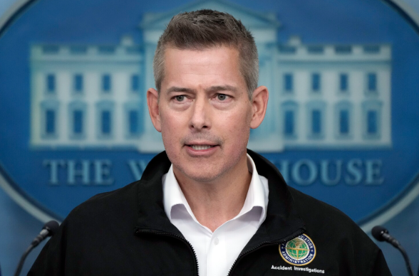 Trump Admin Threatens to Fire "Problem Children" in Air Traffic Control Walkouts - WGAE to Fight Bari Weiss CBS News Takeover - LA Times Reporters Authorize Strike