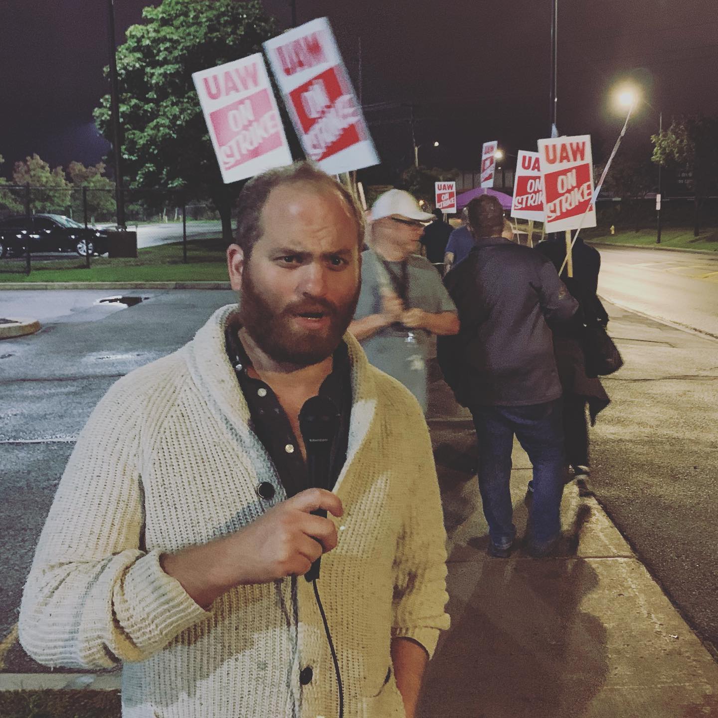Donate to Cover Labor in News Deserts