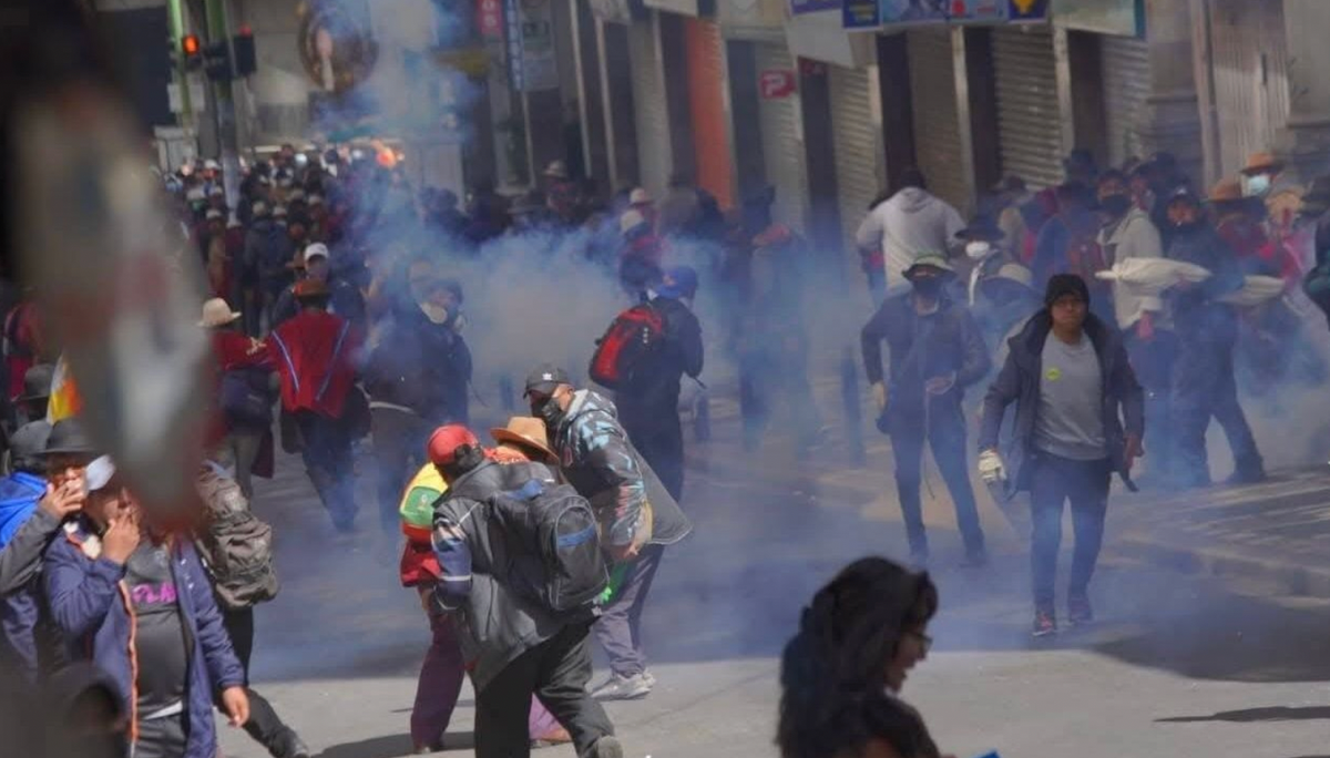 Bolivian Trade Union Leaders Charged with Terrorism -- New Bolsonaro Scandal Boosts Lula in the Polls - LIRR Strike Ended