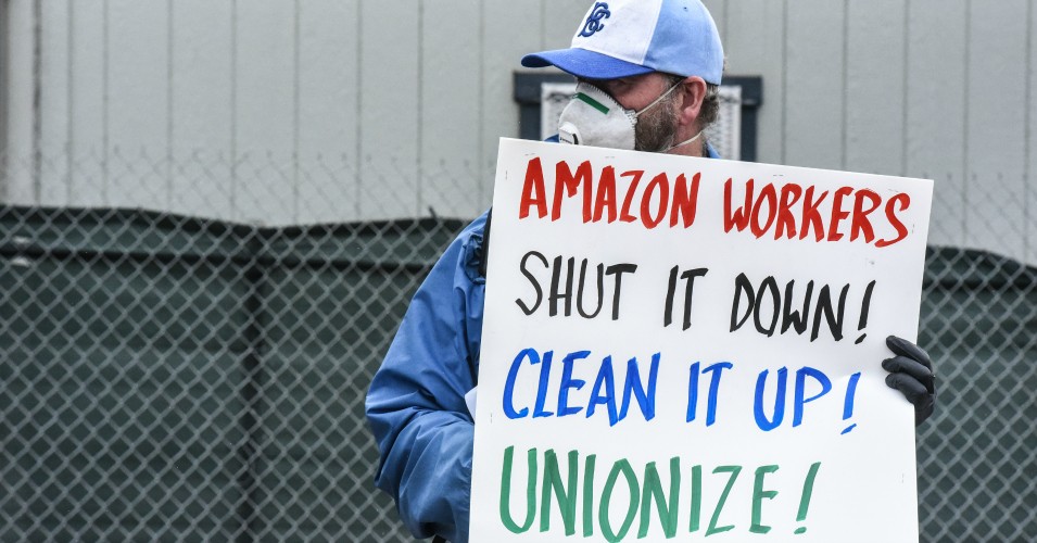 Amazon Offers $2,000 "Resignation Bonuses" to Bust Union Drive in Alabama